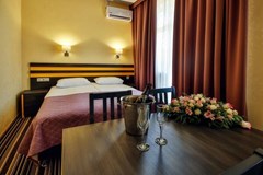 Zhemchuzhina morya Sanatorij: Апартаменты 4-местный 2-комнатный корпус 4 - photo 66
