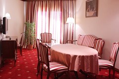 Nadezhda, kurortnyj kompleks Hotel: Апартамент 2-местный 2-комнатный  - photo 33