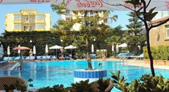 Dyrrah: Pool - photo 6