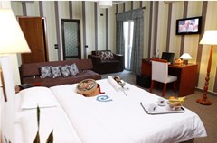 Bel Conti: Room - photo 19
