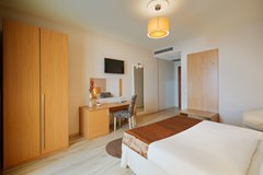 Albanian Star Hotel: Room - photo 30