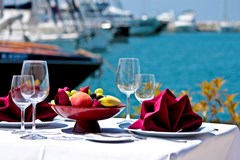 Nautica: Restaurant - photo 11