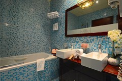 Nautica: Room - photo 30