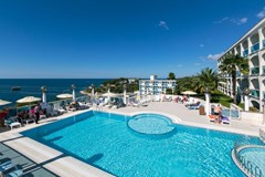 Hotel Gran Vista Plava Laguna: Pool - photo 16