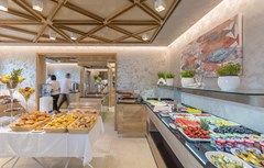 Aparthotel Adeo: Restaurant - photo 25