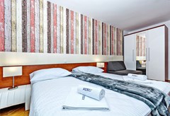 Aparthotel Adeo: Room - photo 77