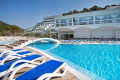 Hotel Narcis: Pool - photo 21