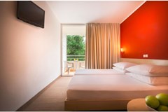 Allegro Sunny Hotel by Valamar: Room TRIPLE SUPERIOR WITH BALCONY - photo 33