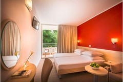 Allegro Sunny Hotel by Valamar: Room TRIPLE SUPERIOR WITH BALCONY - photo 36