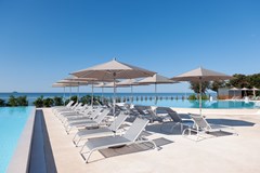 Amarin Resort Apartments: Pool - photo 43