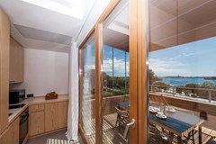 Amarin Resort Apartments: Room - photo 15