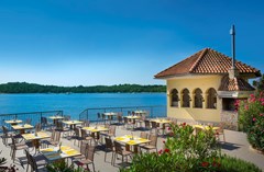 Island Hotel Katarina: Terrace - photo 14