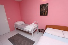 Apartment Lora: Room - photo 17
