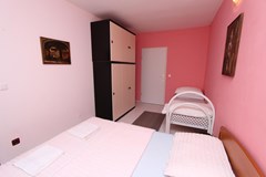 Apartment Lora: Room - photo 18