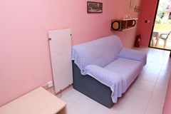 Apartment Lora: Room - photo 19