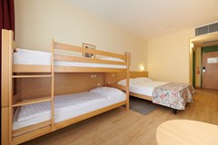 Hotel Sol Aurora for Plava Laguna: Room FAMILY ROOM PARK VIEW - photo 129