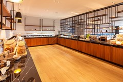 Luxury Hotel Riva: Restaurant - photo 7