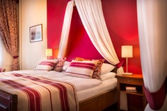 Smart Selection Hotel Bristol: Room - photo 11