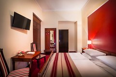 Smart Selection Hotel Bristol: Room - photo 21