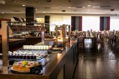 Hotel Aurora: Restaurant - photo 37