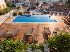 Arbiana Heritage Hotel: Pool - photo 33
