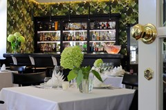 Arbiana Heritage Hotel: Restaurant - photo 237