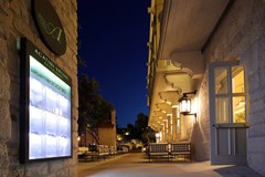 Arbiana Heritage Hotel: Terrace - photo 27