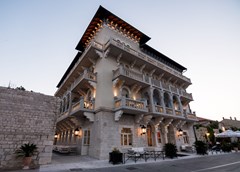Arbiana Heritage Hotel: Terrace - photo 123