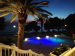 Laguna: Bar - photo 9