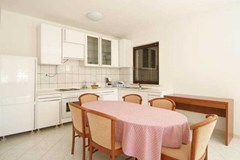 Villa Pucisca: Room - photo 5