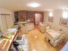Villa Midea: Restaurant - photo 52