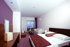 Lipa Hotel: General view - photo 1