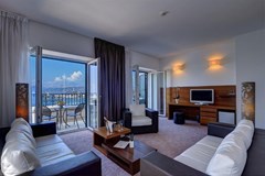 Lipa Hotel: General view - photo 2
