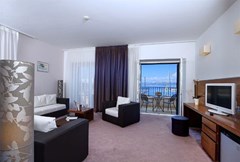 Lipa Hotel: General view - photo 10
