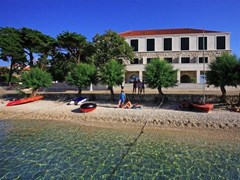 Lipa Hotel: General view - photo 18