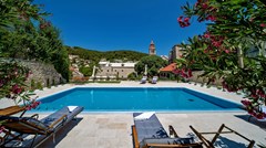 Puteus Palace: Pool - photo 15
