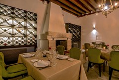 Puteus Palace: Restaurant - photo 19