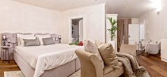 Puteus Palace: Room - photo 9