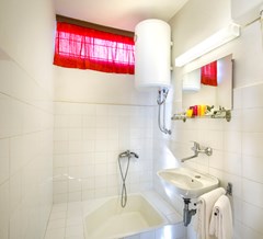 Helios Sunny Apartments by Valamar: Room - photo 3