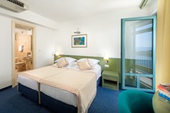 Dalmacija Sunny Hotel by Valamar: Room JUNIOR SUITE SEA VIEW WITH BALCONY - photo 34