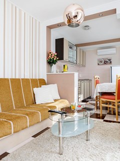 Apartments Bozenka: Room - photo 16