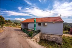 Apartmani Seljacka Kuca: Room HOUSE TWO BEDROOMS ONE BATHROOM - photo 58