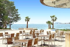 Le Meridien Lav Split: Bar - photo 38