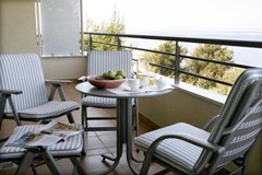 The Residence: Room - photo 7