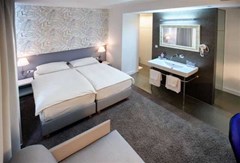 Jona Split: Room - photo 34