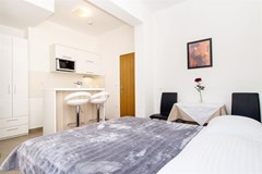 Villa Pinocchio: Room STUDIO STANDARD - photo 18