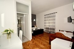 Pansion Dioklecijan: Room TRIPLE STANDARD - photo 37