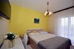 Pansion Dioklecijan: Room - photo 17