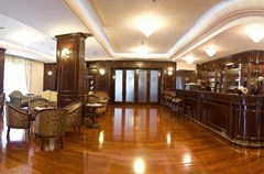 President Solin: Bar - photo 12