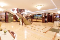 President Solin: Lobby - photo 16